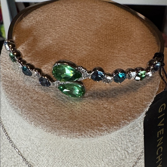 Givenchy Bracelet NWT - Picture 3 of 5